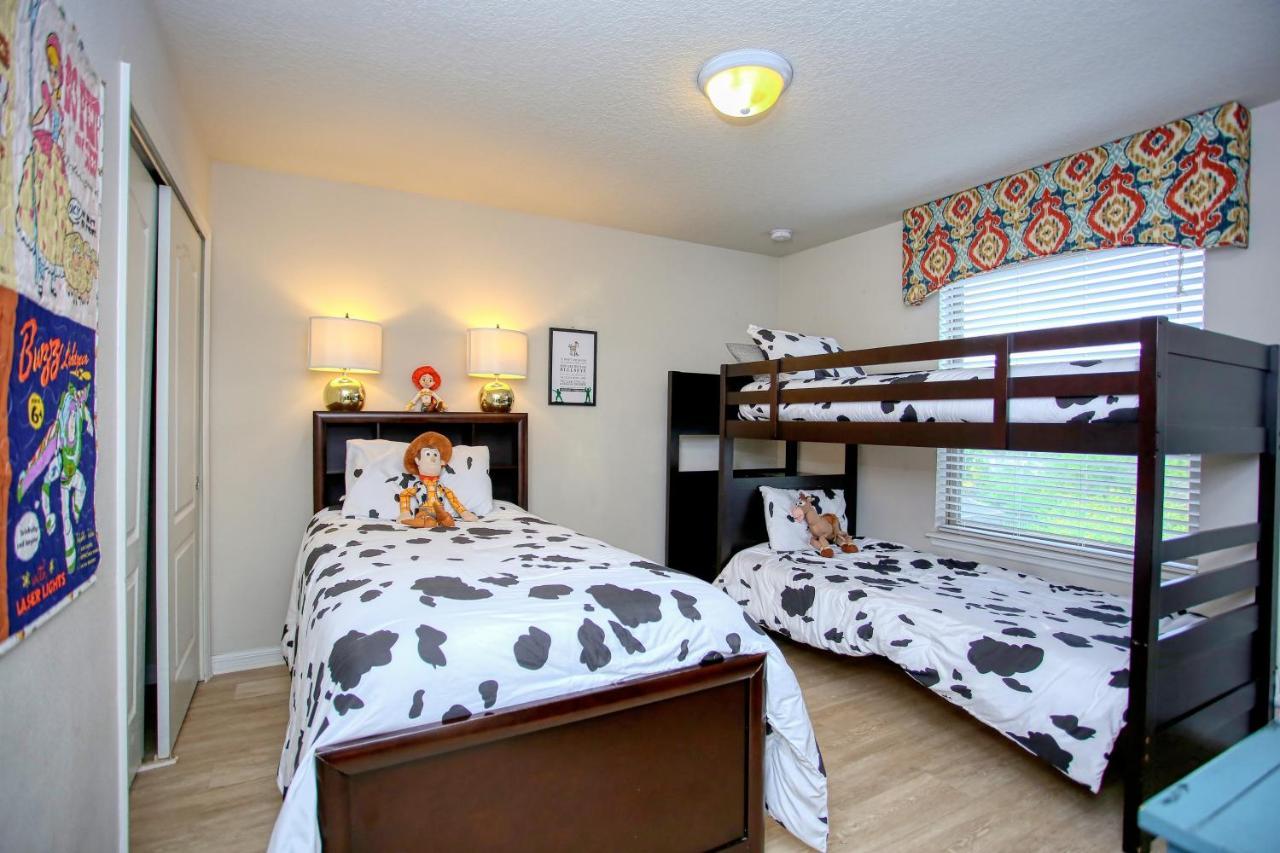 Twin Palms Family Vacation Villa Кисими Екстериор снимка